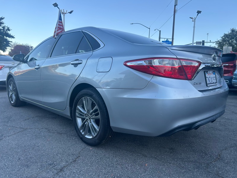 Toyota Camry XLE 2016