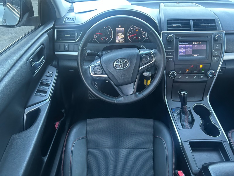 Toyota Camry XLE 2016