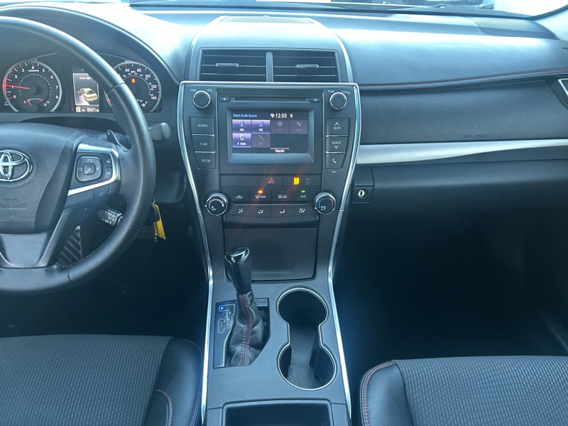 Toyota Camry XLE 2016