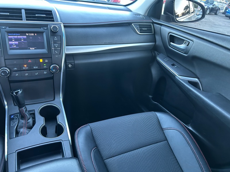 Toyota Camry XLE 2016