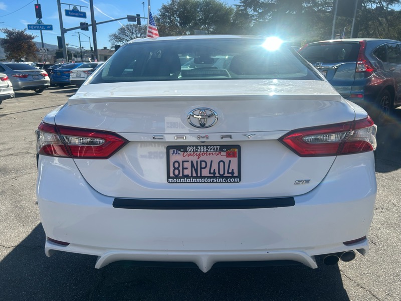 Toyota Camry LE 2018