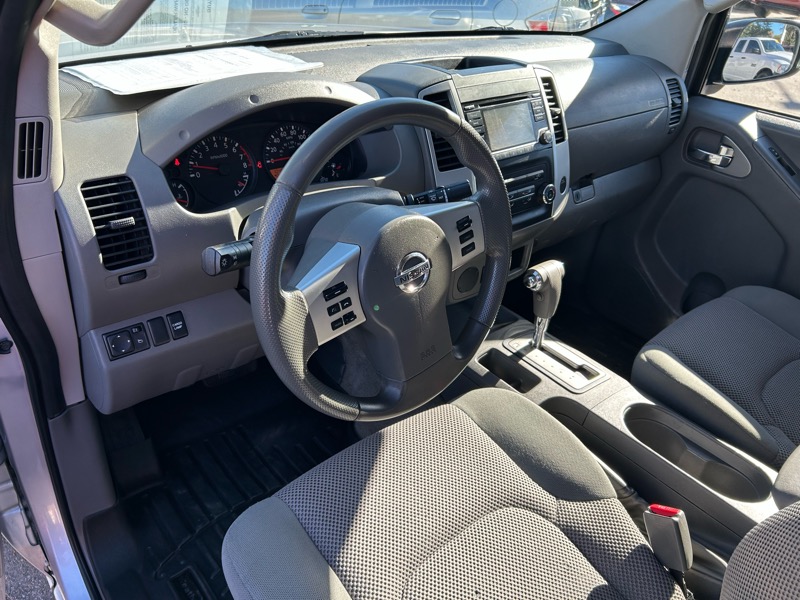 Nissan Frontier S Crew Cab 5AT 2WD 2016