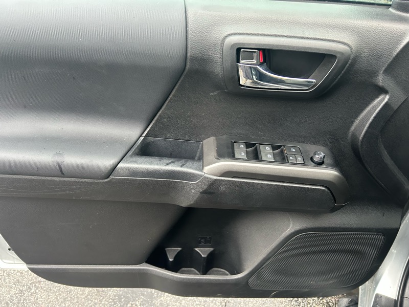 Toyota Tacoma TRD Off Road Double Cab 5' Bed V6 4x4 AT (Natl) 2023