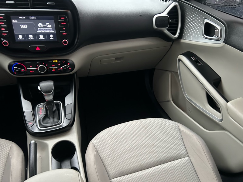 Kia Soul LX CVT 2020