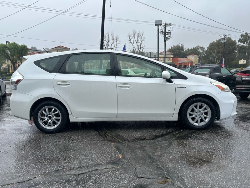 Toyota Prius V Three 2013