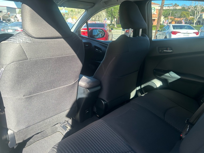 Toyota Prius Two Eco 2016