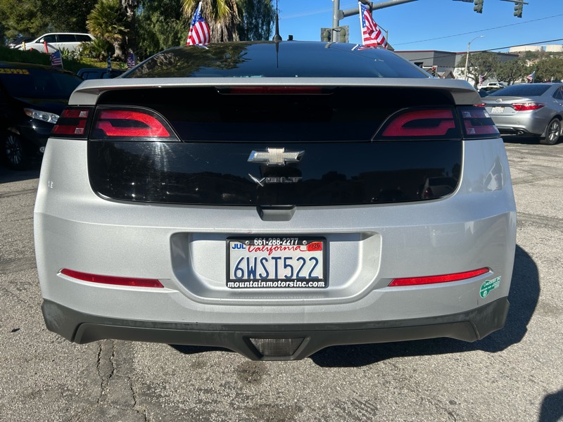 Chevrolet Volt Standard w/ LEP 2012