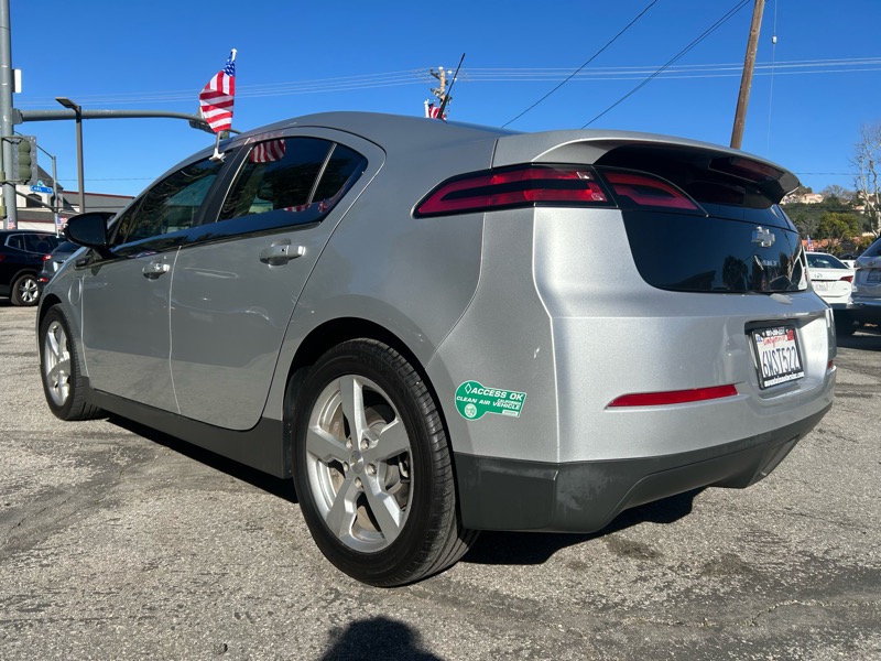Chevrolet Volt Standard w/ LEP 2012