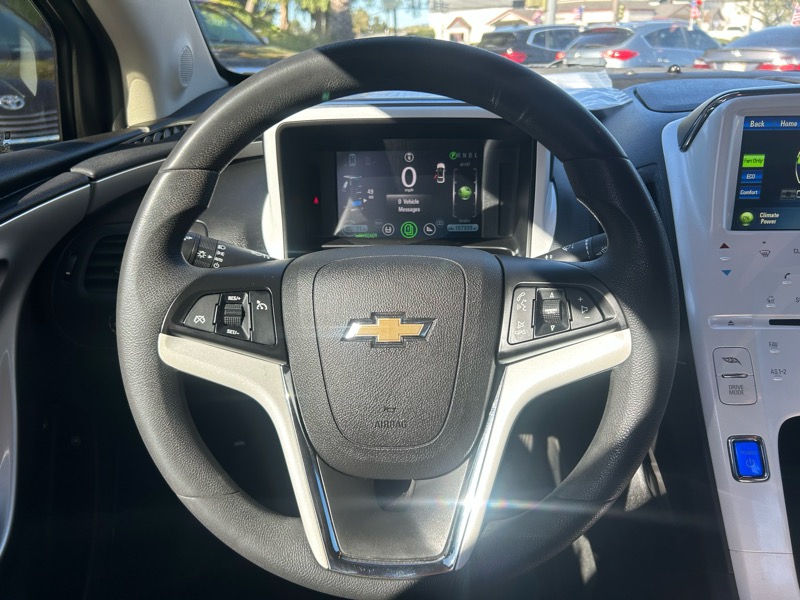 Chevrolet Volt Standard w/ LEP 2012