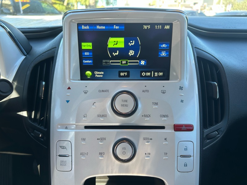 Chevrolet Volt Standard w/ LEP 2012