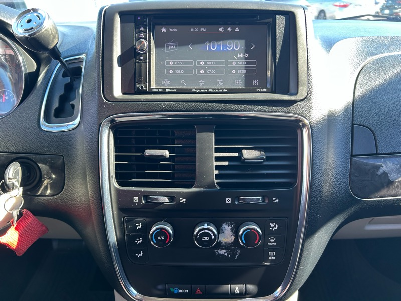 Dodge Grand Caravan SE 2014