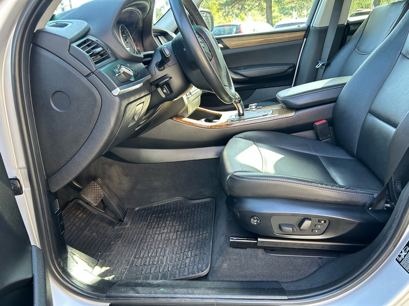 BMW X3 xDrive28i 2011