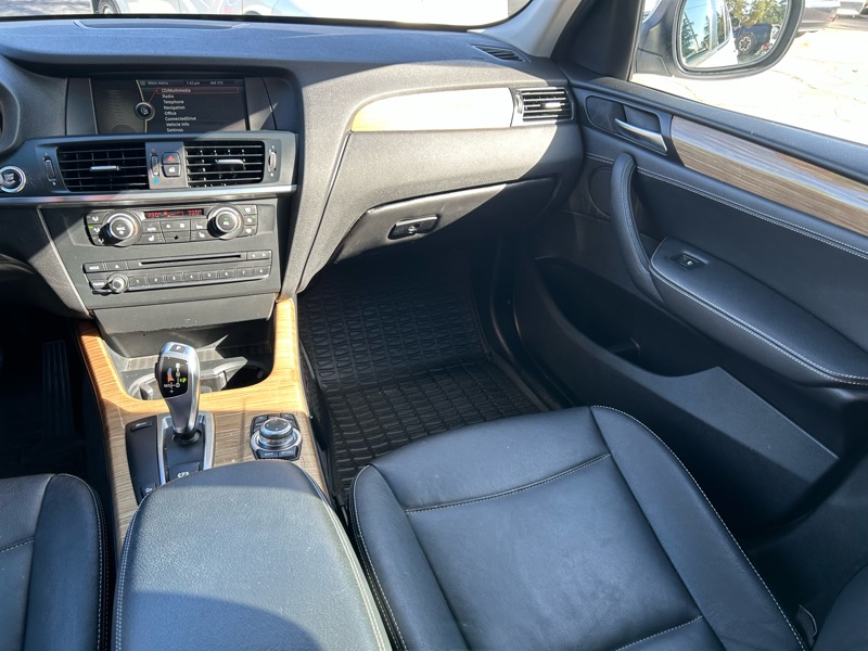 BMW X3 xDrive28i 2011