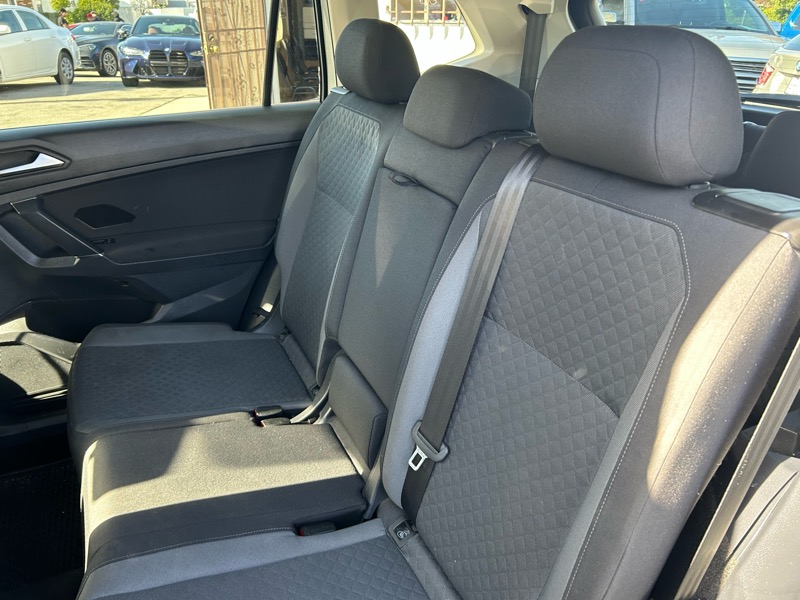 Volkswagen Tiguan S 2020