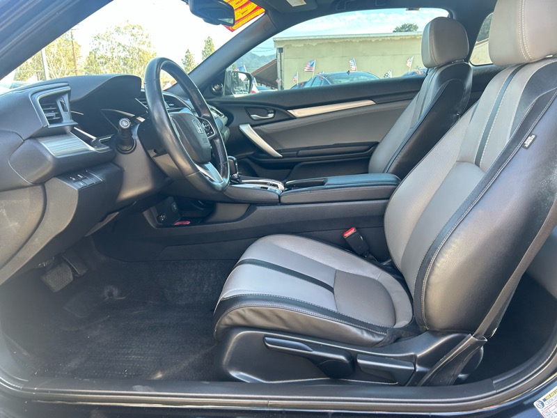 Honda Civic Touring Coupe CVT 2017