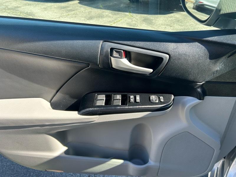 Toyota Camry XLE 2013