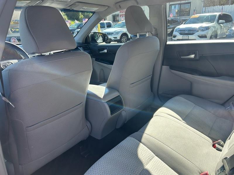 Toyota Camry XLE 2013