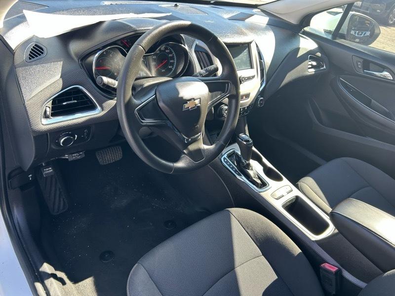 Chevrolet Cruze LS Auto 2017