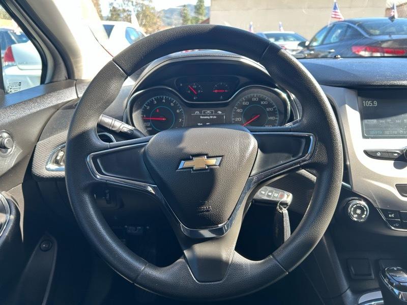 Chevrolet Cruze LS Auto 2017