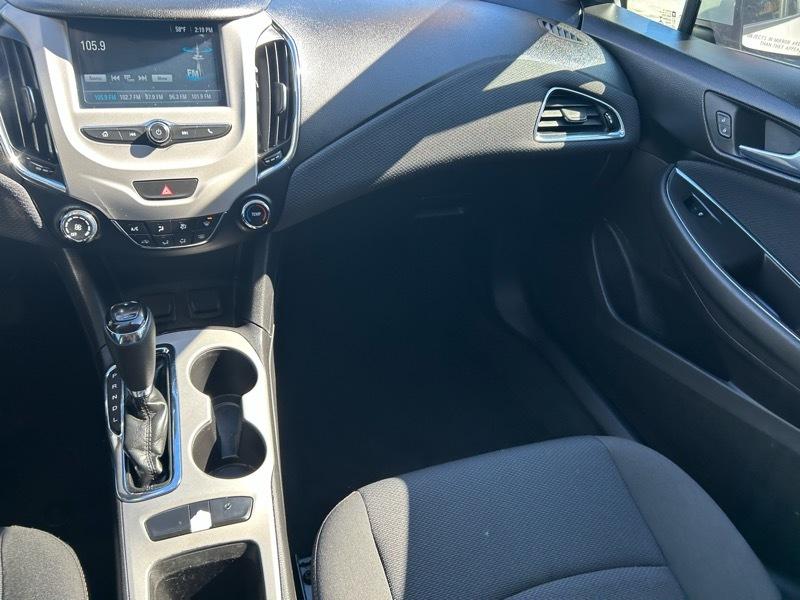 Chevrolet Cruze LS Auto 2017