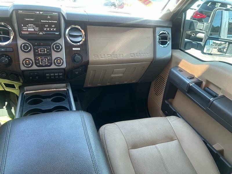 Ford F-250 SD XLT Crew Cab Long Bed 4WD 2015