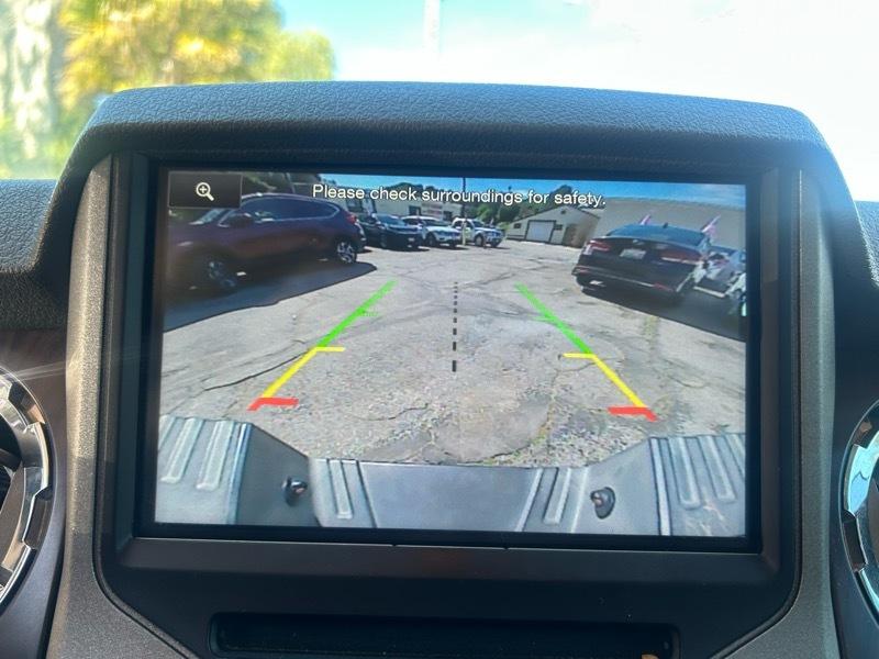 Ford F-250 SD XLT Crew Cab Long Bed 4WD 2015