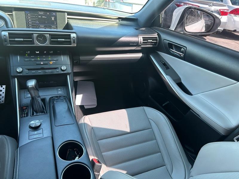 Lexus IS 350 AWD 2015