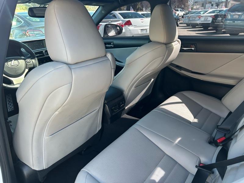 Lexus IS 350 AWD 2015