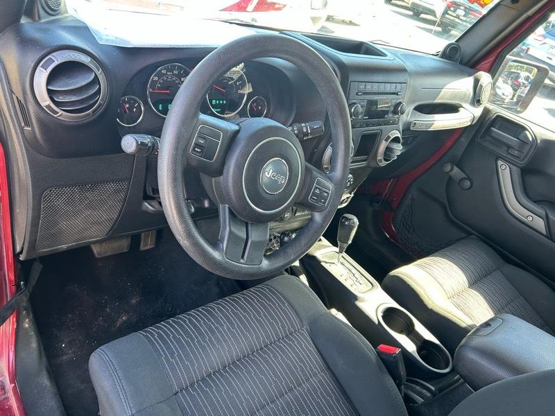 Jeep Wrangler Unlimited Sport 4WD 2012