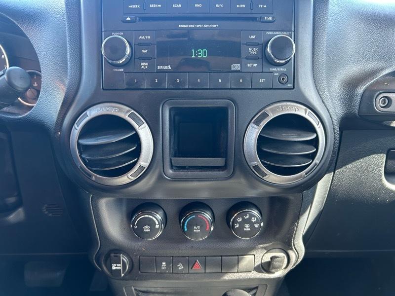 Jeep Wrangler Unlimited Sport 4WD 2012