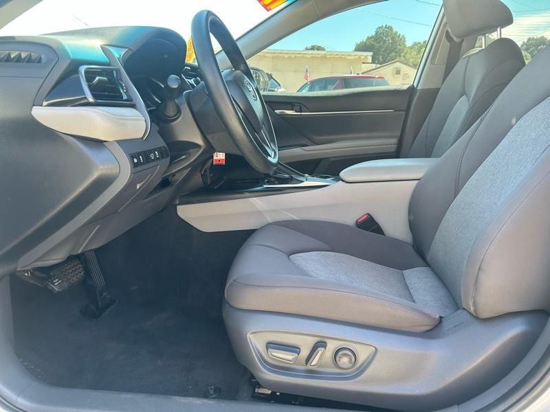 Toyota Camry LE 4D Sedan 2019