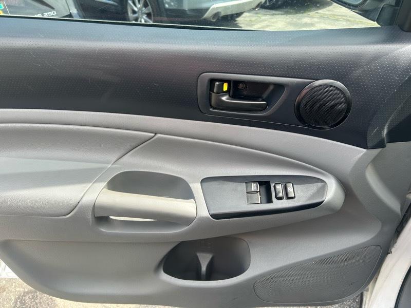 Toyota Tacoma Access Cab Auto 2WD 2012