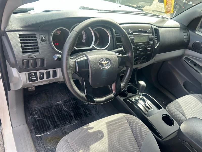 Toyota Tacoma Access Cab Auto 2WD 2012