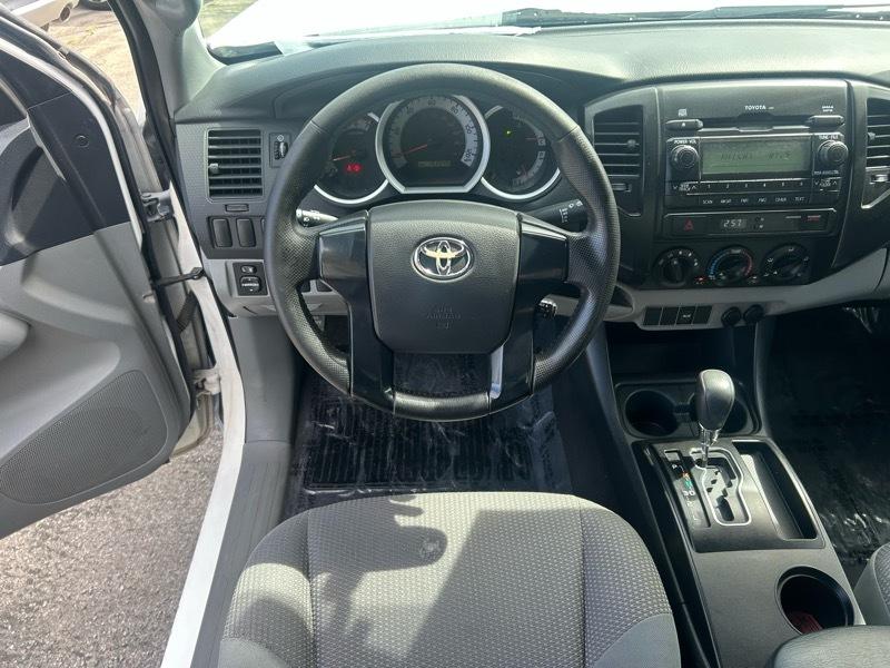 Toyota Tacoma Access Cab Auto 2WD 2012