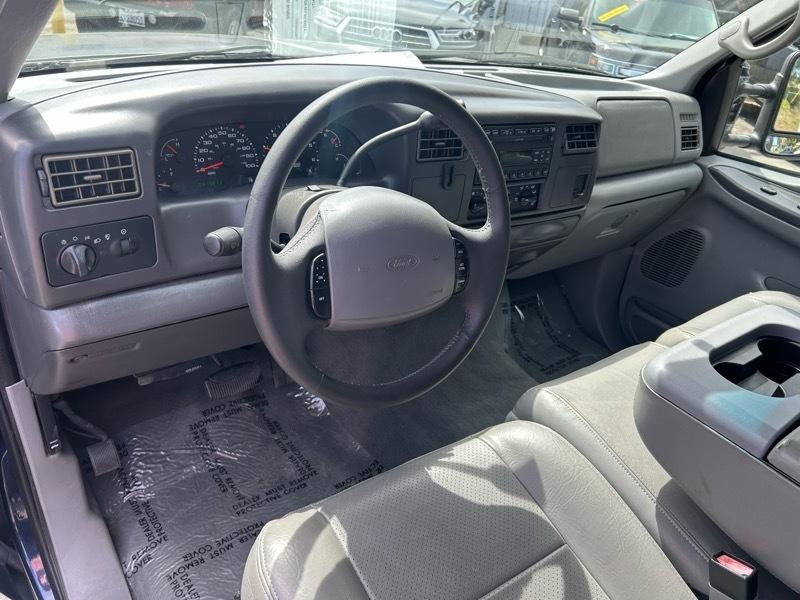 Ford F-350 SD XL Crew Cab 2WD DRW 2002