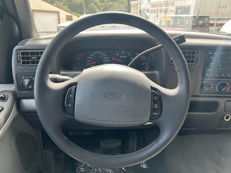 Ford F-350 SD XL Crew Cab 2WD DRW 2002