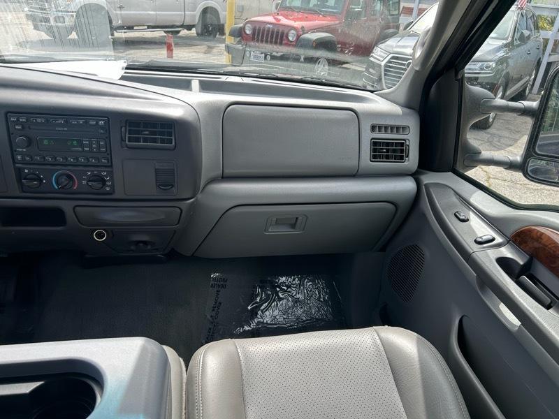 Ford F-350 SD XL Crew Cab 2WD DRW 2002