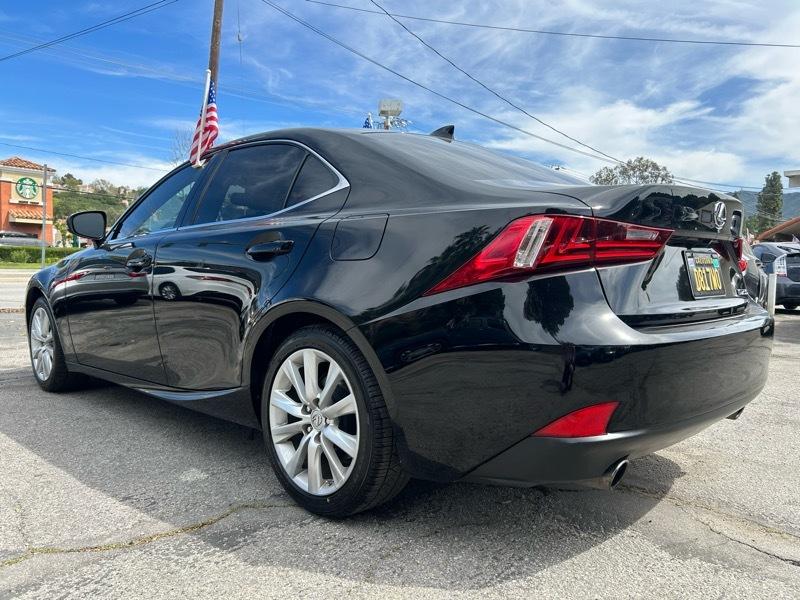 Lexus IS 250 RWD 2014