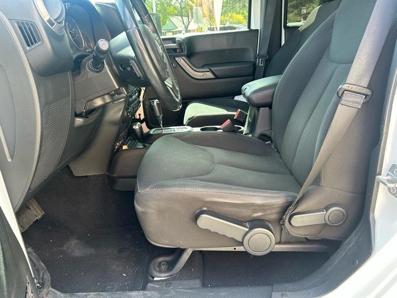 Jeep Wrangler Unlimited Sport 4WD 2017