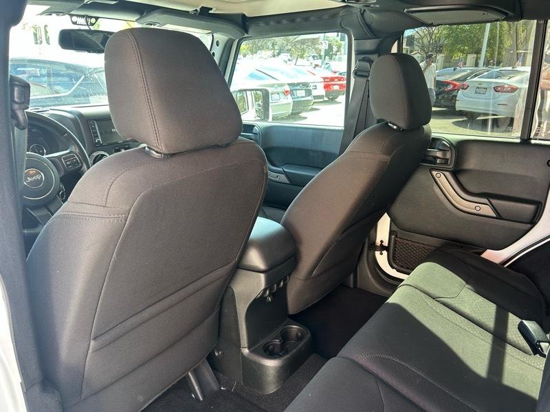 Jeep Wrangler Unlimited Sport 4WD 2017