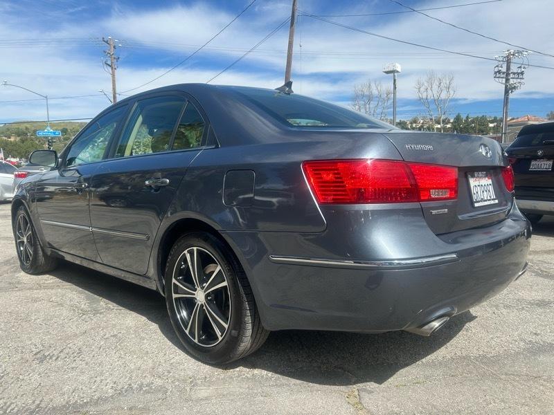 Hyundai Sonata SE V6 2010