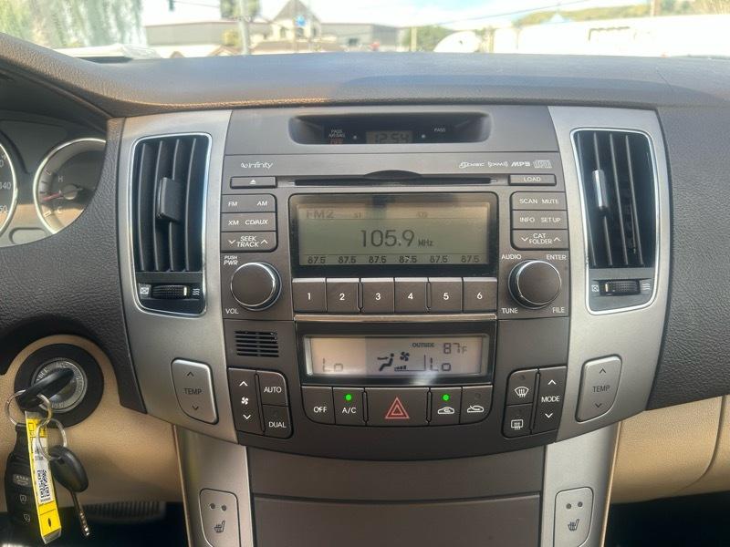 Hyundai Sonata SE V6 2010