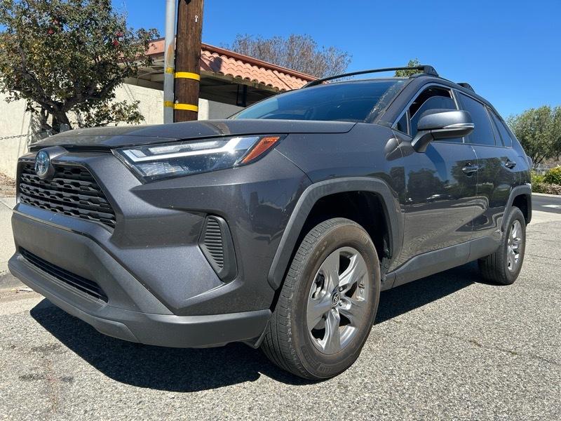 Toyota RAV4 Hybrid XLE 2024