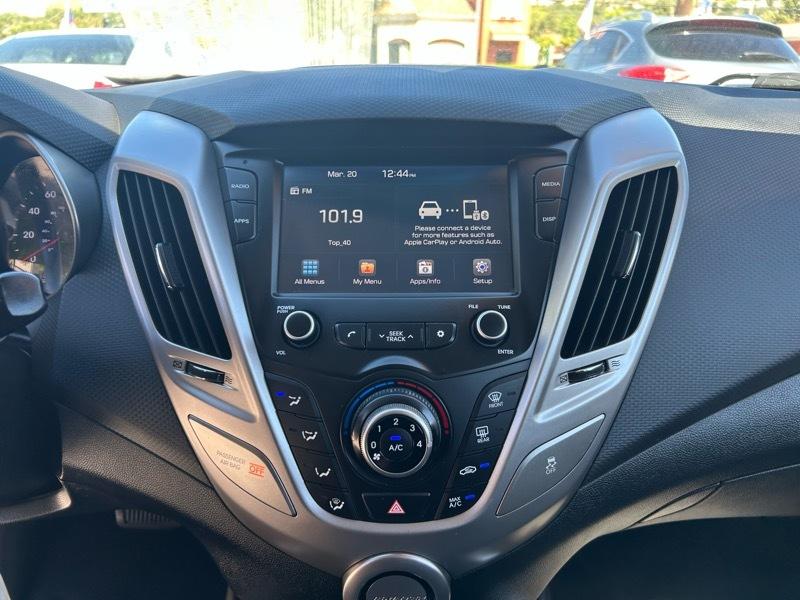 Hyundai Veloster 3dr Cpe Auto 2017