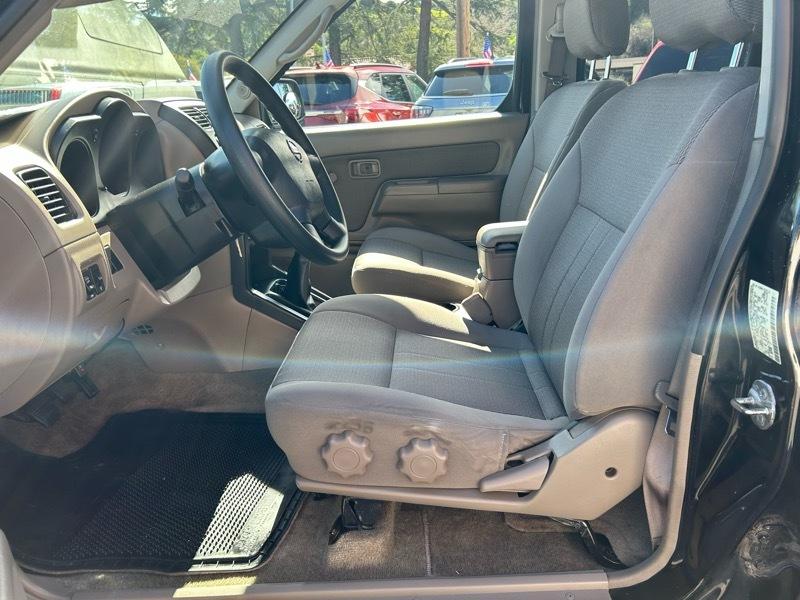 Nissan Frontier XE-V6 Crew Cab 2WD 2003