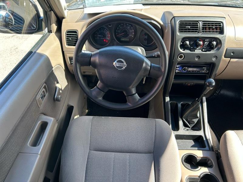 Nissan Frontier XE-V6 Crew Cab 2WD 2003