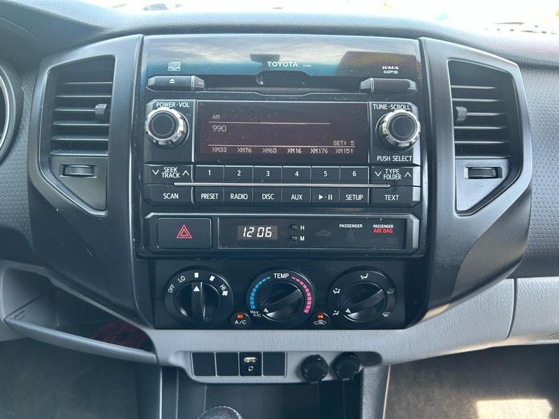 Toyota Tacoma Double Cab Auto 2WD 2012