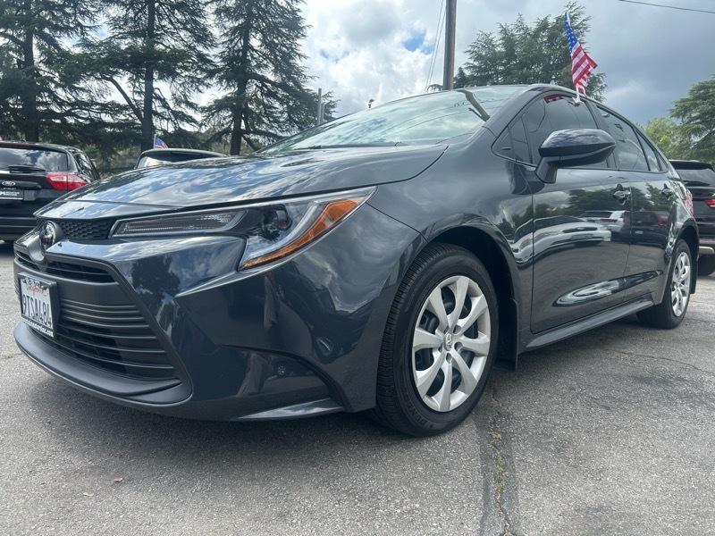 Toyota Corolla LE 2025
