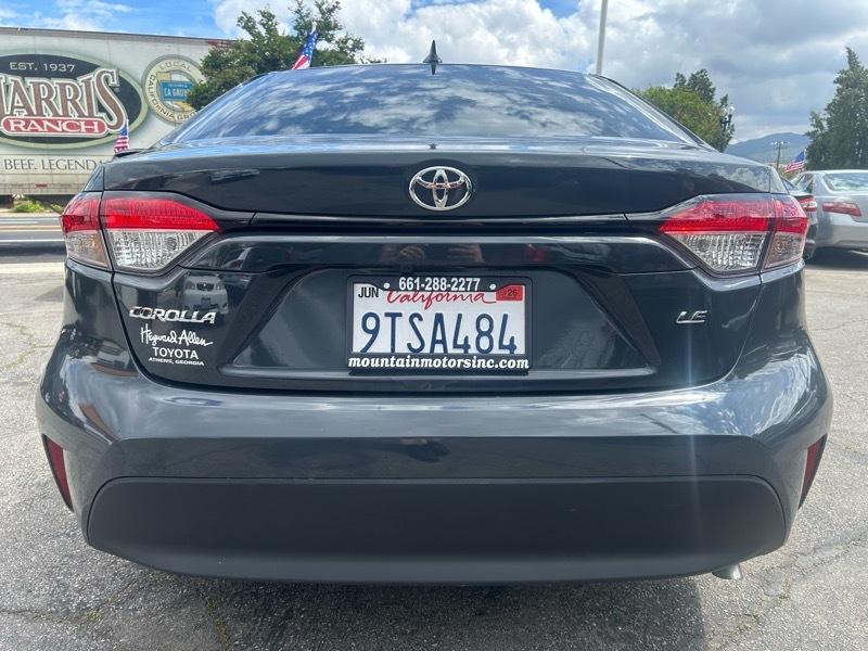 Toyota Corolla LE 2025