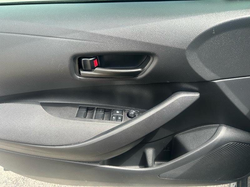 Toyota Corolla LE 2025